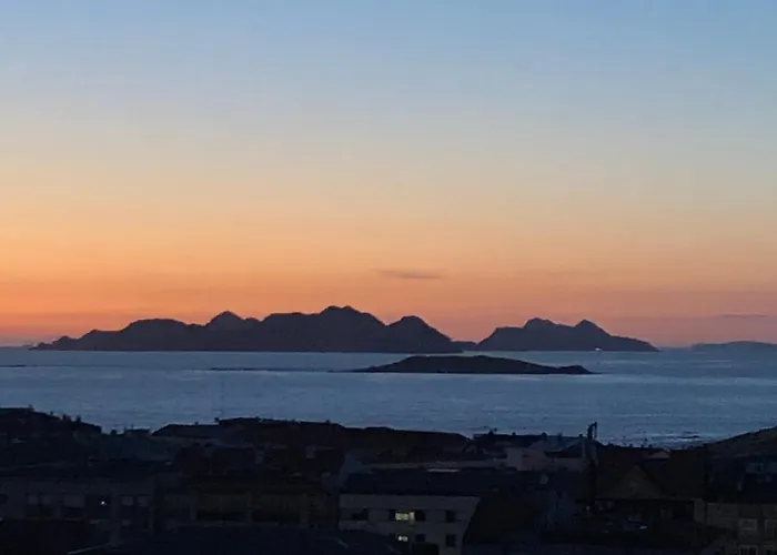 Estudio impresionantes vistas con terraza y piscina